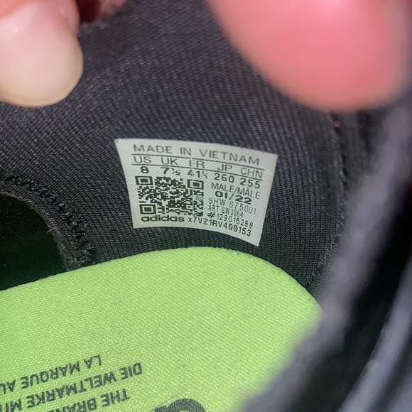 Mens Adidas - Picture 4 of 4